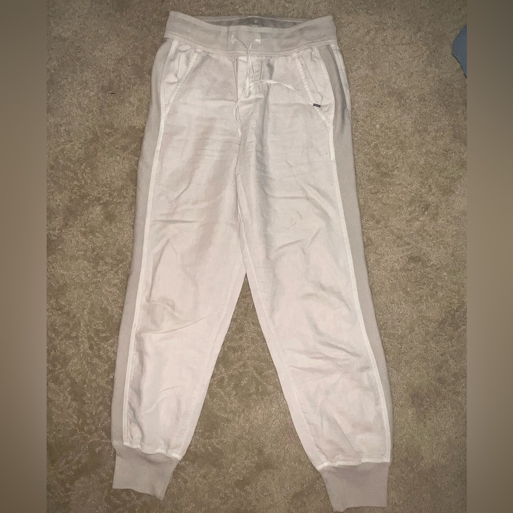 GAP jogger